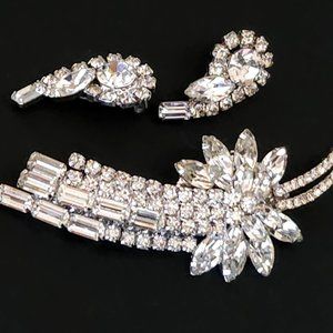 Vintage D&E Juliana Shooting Star Clear Rhinestone Brooch and Earring Set